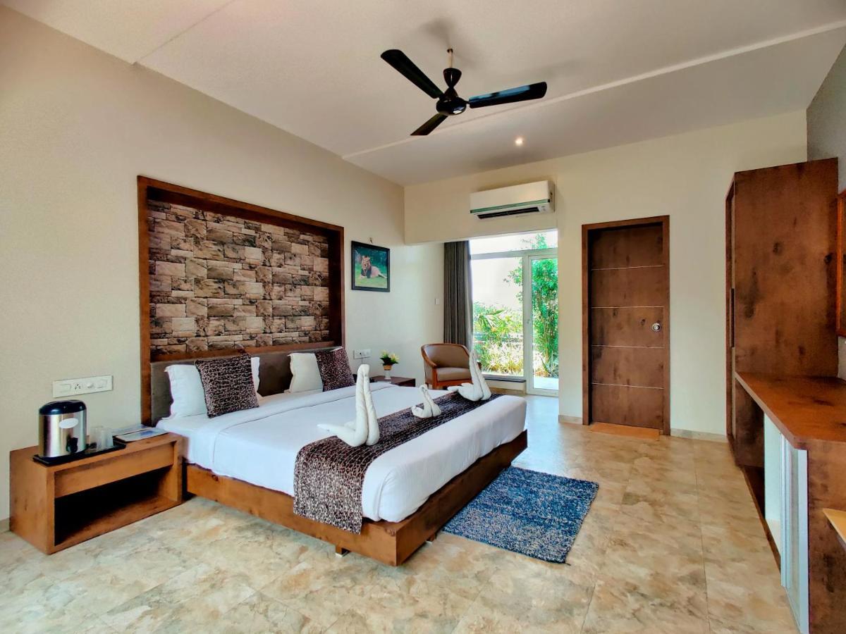 Lion Signature Family Resort Sasan Gir Buitenkant foto