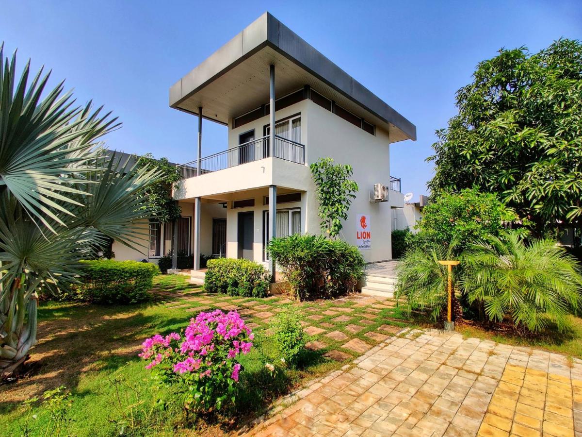 Lion Signature Family Resort Sasan Gir Buitenkant foto