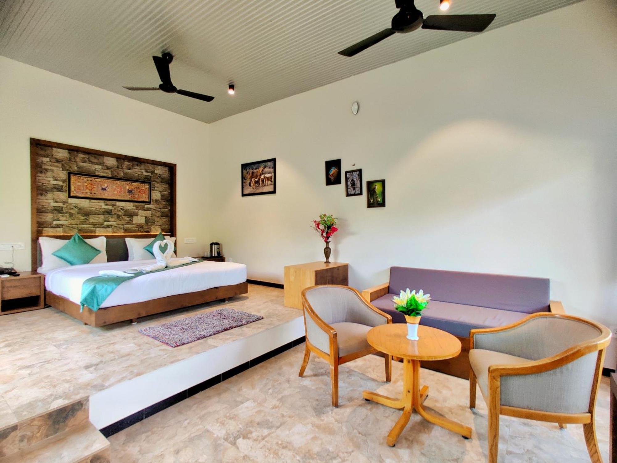 Lion Signature Family Resort Sasan Gir Buitenkant foto