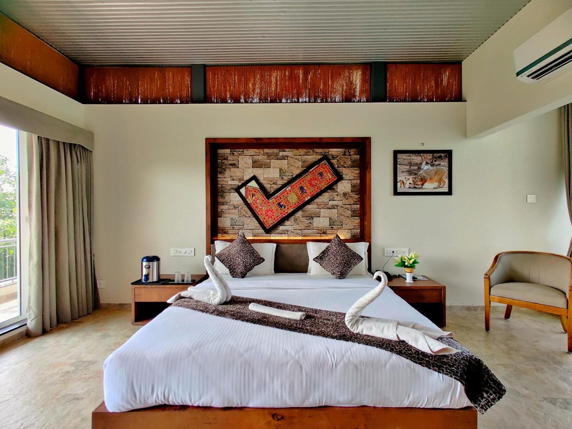 Lion Signature Family Resort Sasan Gir Buitenkant foto