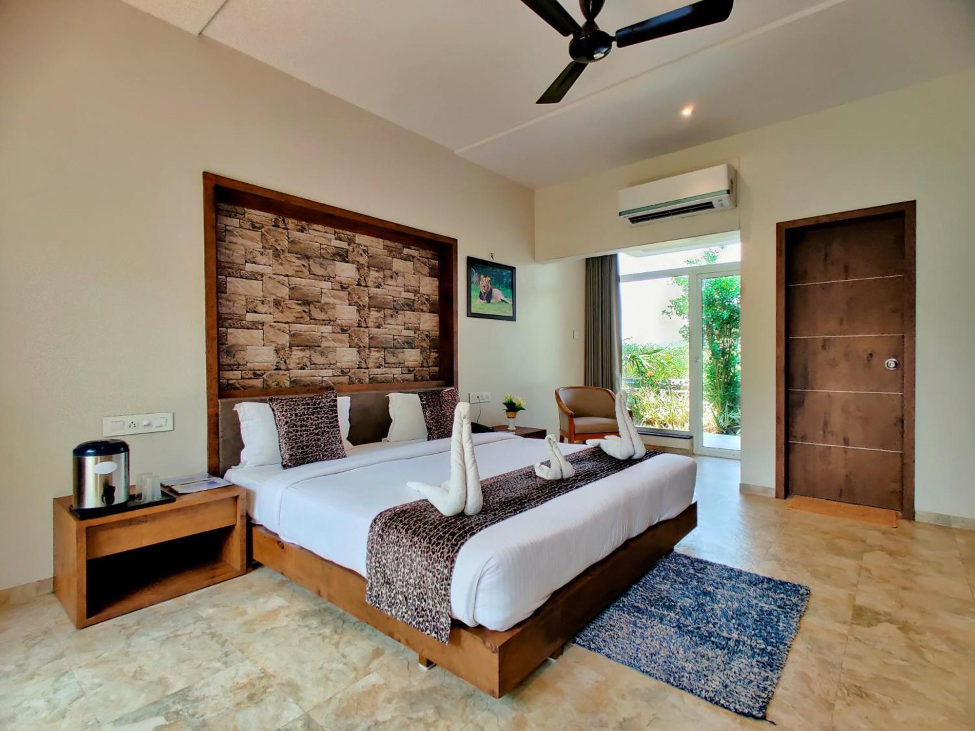 Lion Signature Family Resort Sasan Gir Buitenkant foto